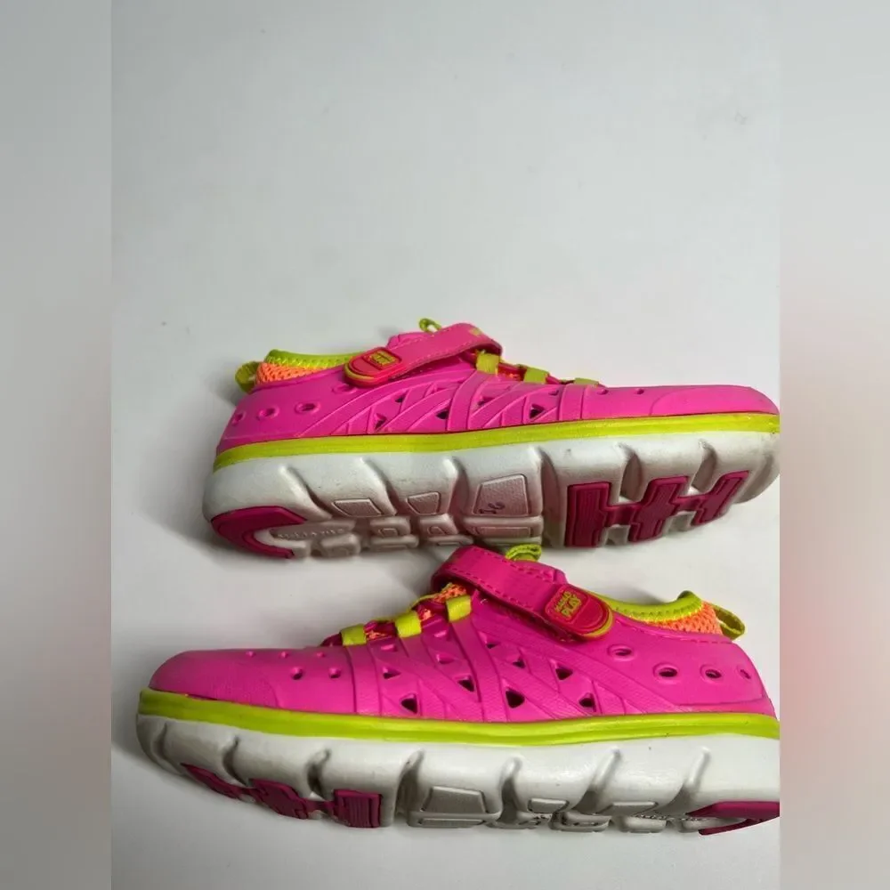 Stride Rite Made 2 Play Pink Phibian Sneaker Sandals Size 12 Water shoes